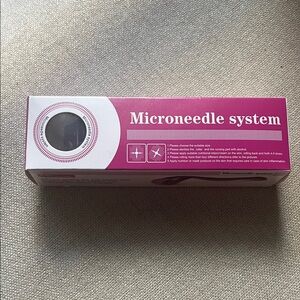 Microneedle System Derma Roller - Pink